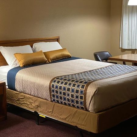 Royal Inn Lovelock Bagian luar foto